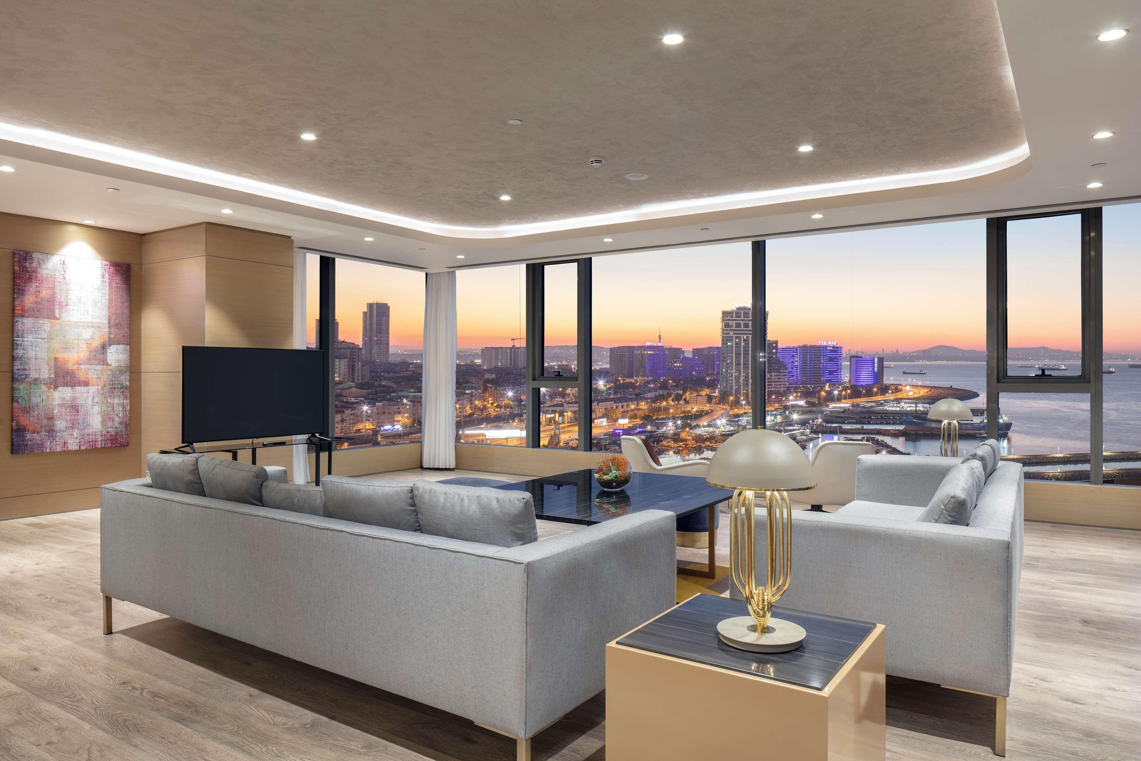 힐튼 이스탄불 바키르코이 호텔 외부 사진 Interior of a typical apartment